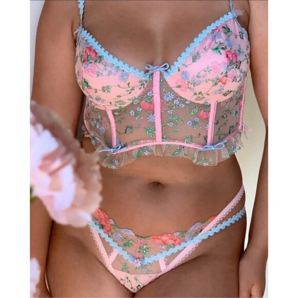 💕FOR LOVE AND LEMONS💕 Swaying Rose Bustier ~ Large L NWT - Picture 6 of 16